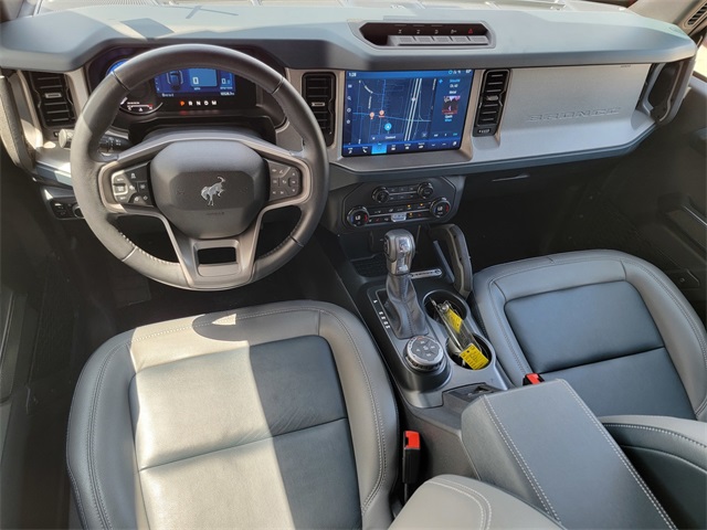 2024 Ford Bronco Outer Banks photo 28
