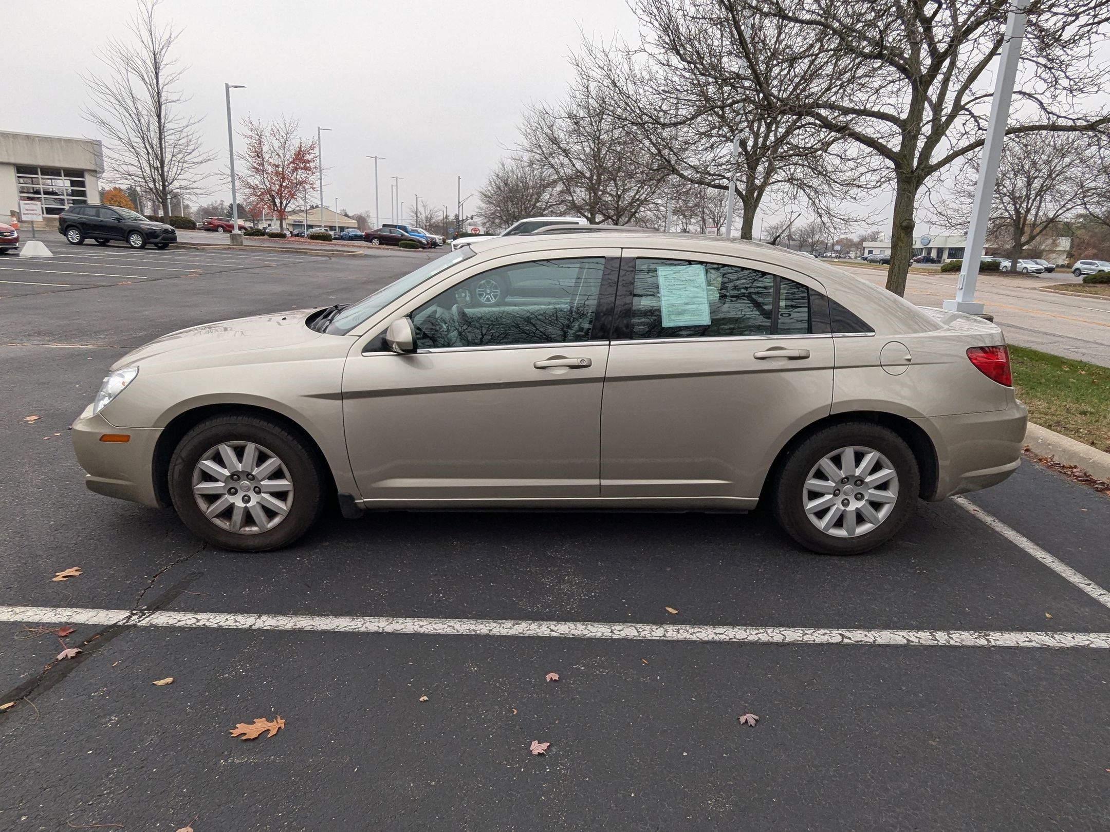 2007 Chrysler Sebring Base photo 2