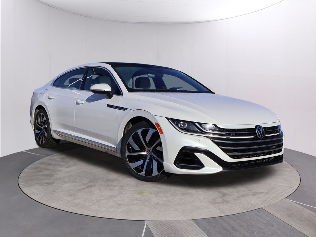2021 Volkswagen Arteon SEL R-Line's photo