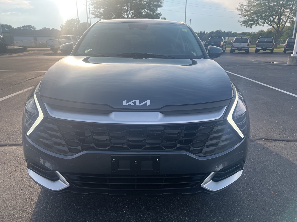 2024 Kia Sportage LX photo 11