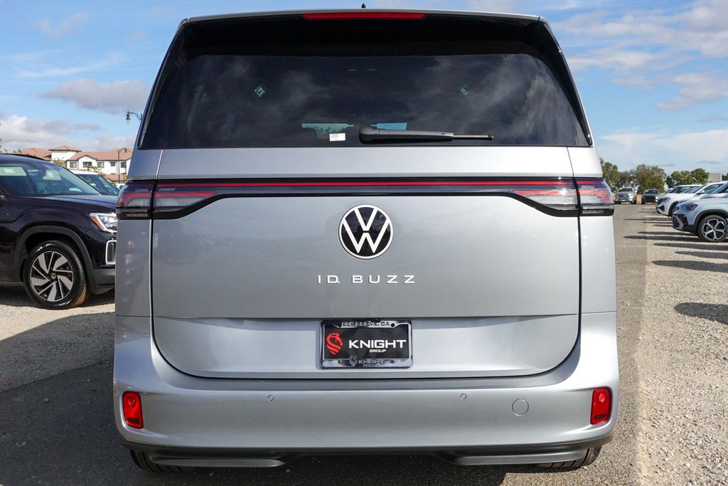2025 Volkswagen ID. Buzz Pro S photo 6
