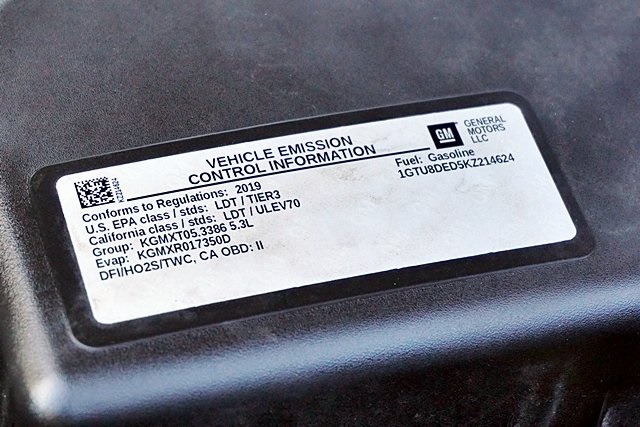 Used 2019 Gray GMC SLT image 40