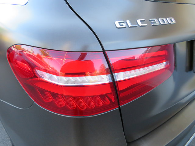 2018 Mercedes Benz GLC 300 4MATIC photo 34