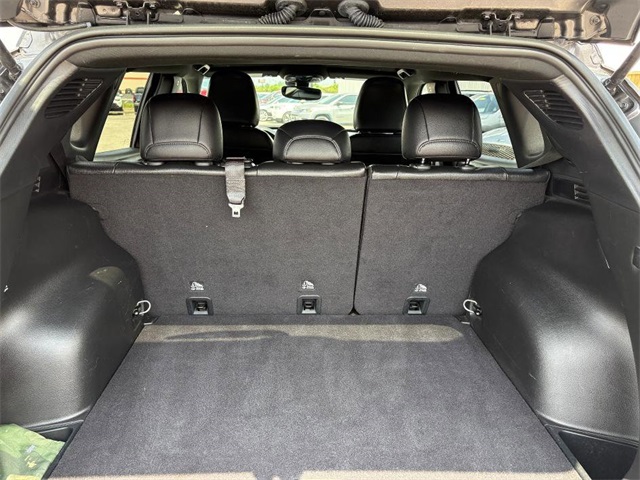 2024 Jeep Compass Trailhawk photo 32