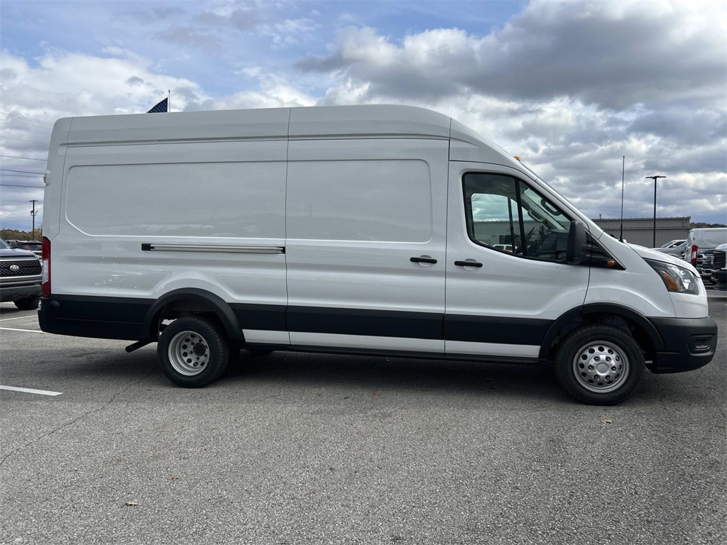 2026 Ford Transit Cargo Van photo 2