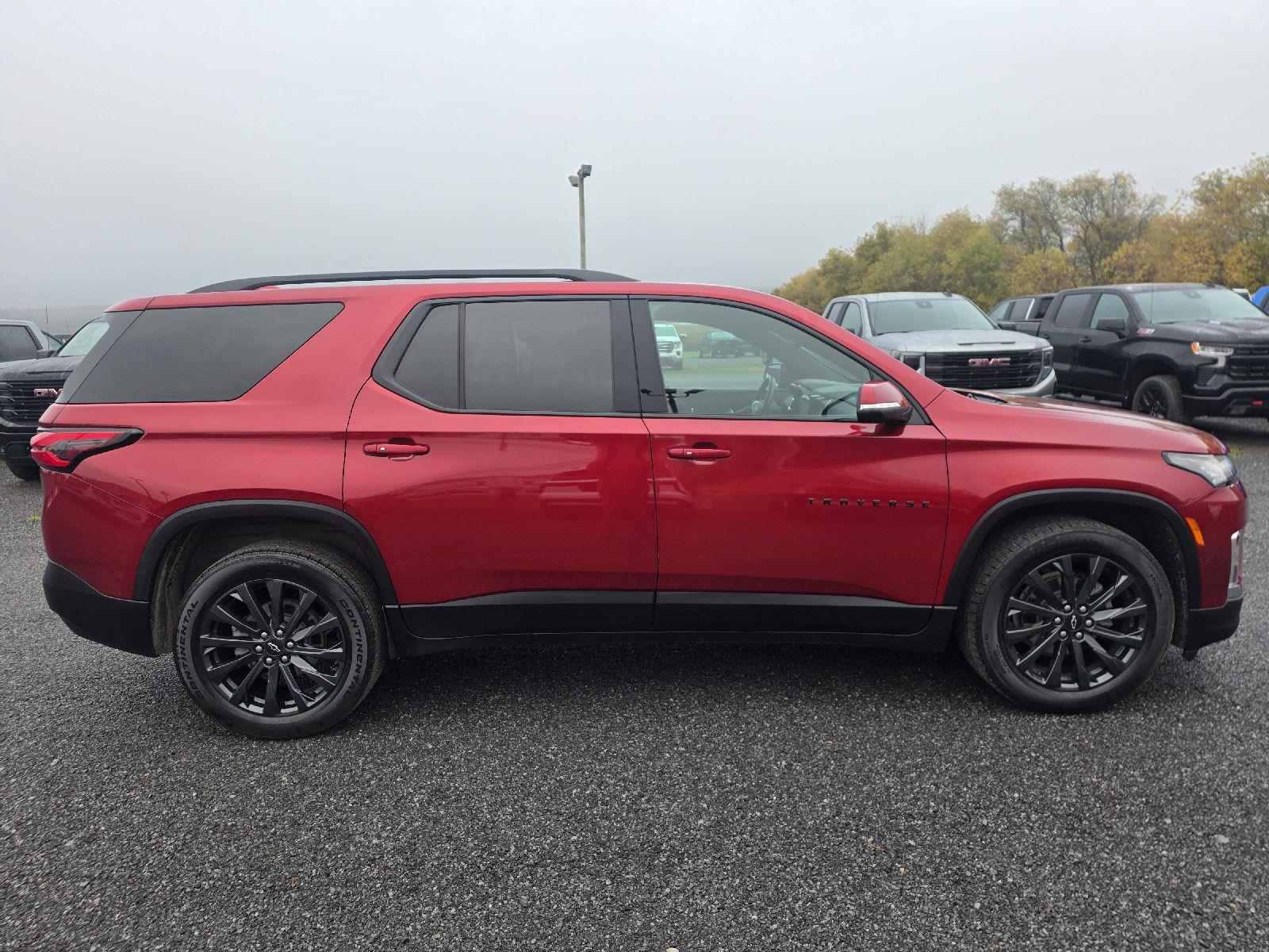 2023 Chevrolet Traverse RS photo 4