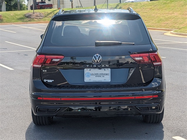 2024 Volkswagen Tiguan SE R-Line Black photo 4