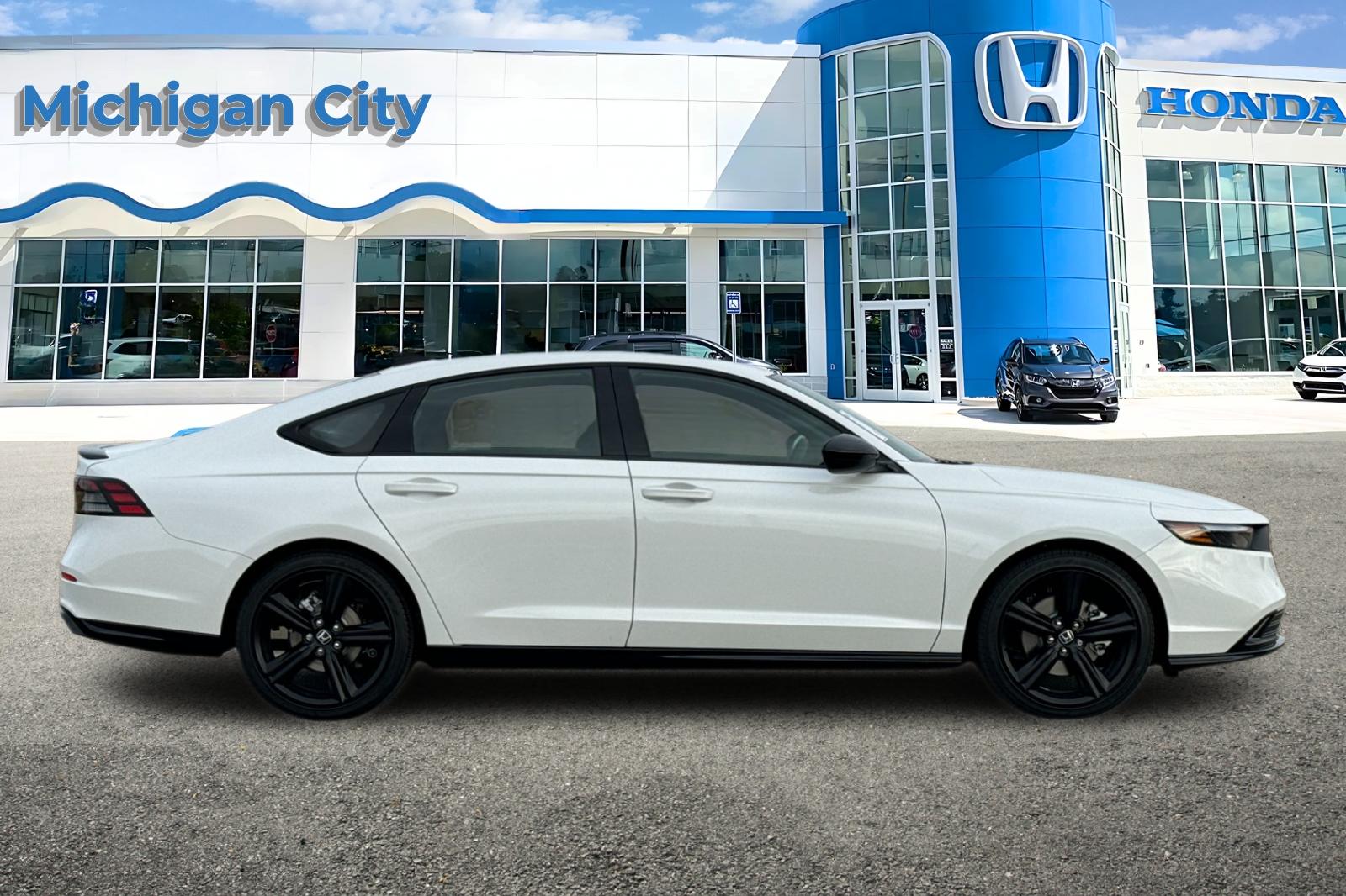 2025 Honda Accord Hybrid Sport-L photo 5