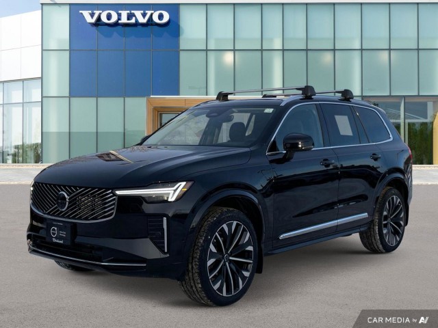 2025 Volvo XC90 Ultra Bright Theme