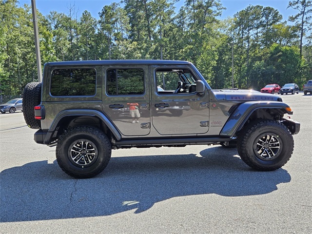 2025 Jeep Wrangler Rubicon X photo 13
