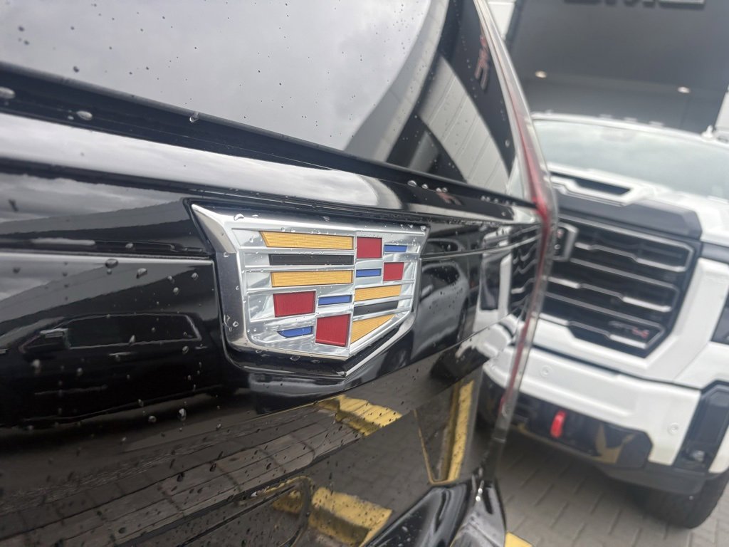 2023 Cadillac Escalade Sport photo 8