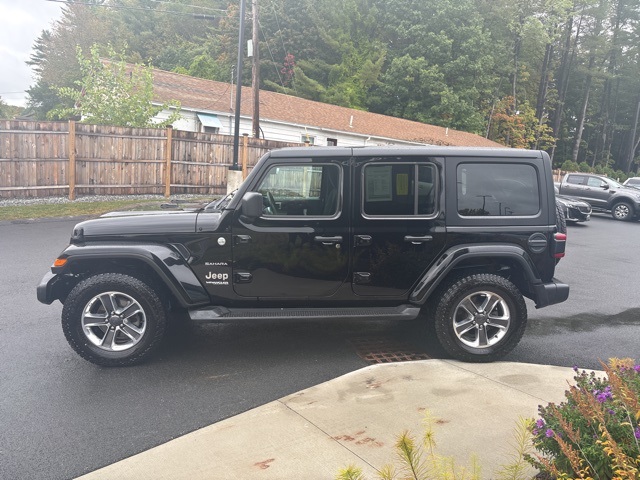 2022 Jeep Wrangler Unlimited Sahara photo 4