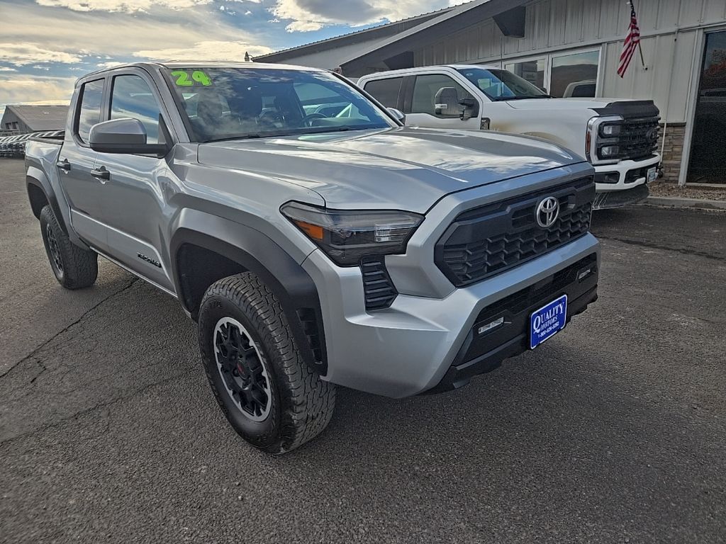 2024 Toyota Tacoma TRD Sport photo 4