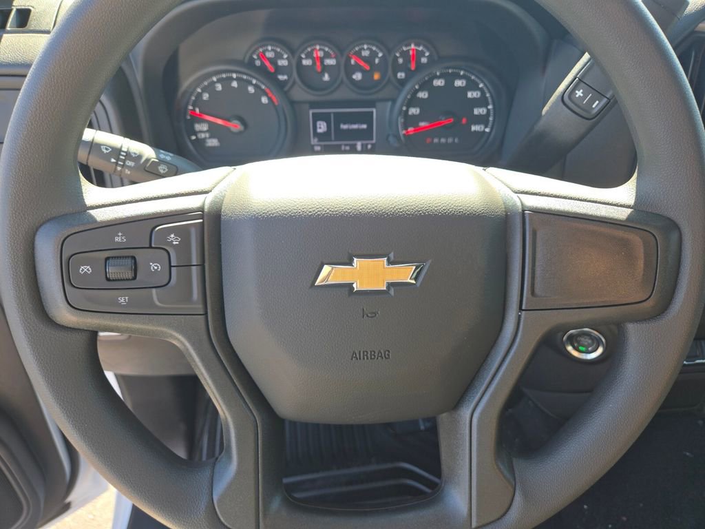 2026 Chevrolet Silverado 1500 Custom photo 10