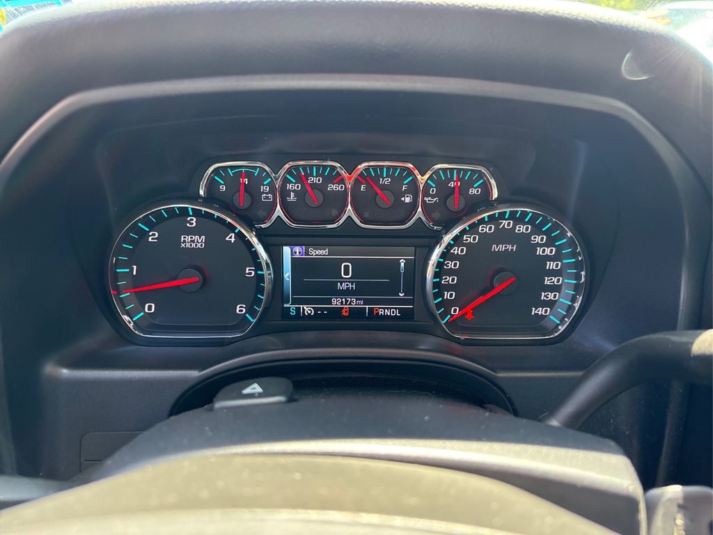 2017 Chevrolet Silverado 1500 LT photo 14