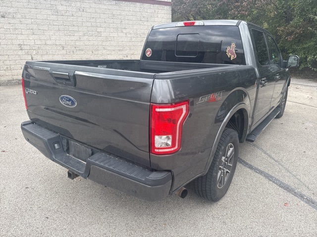 2017 Ford F-150 XLT photo 4