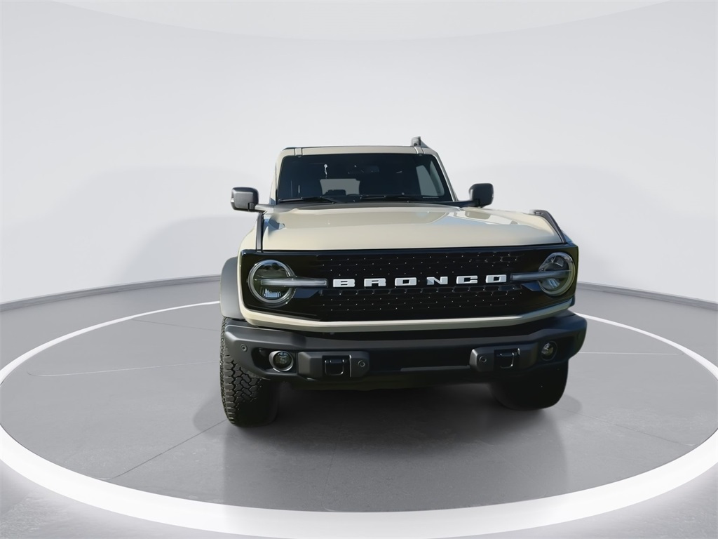 2025 Ford Bronco Badlands photo 3