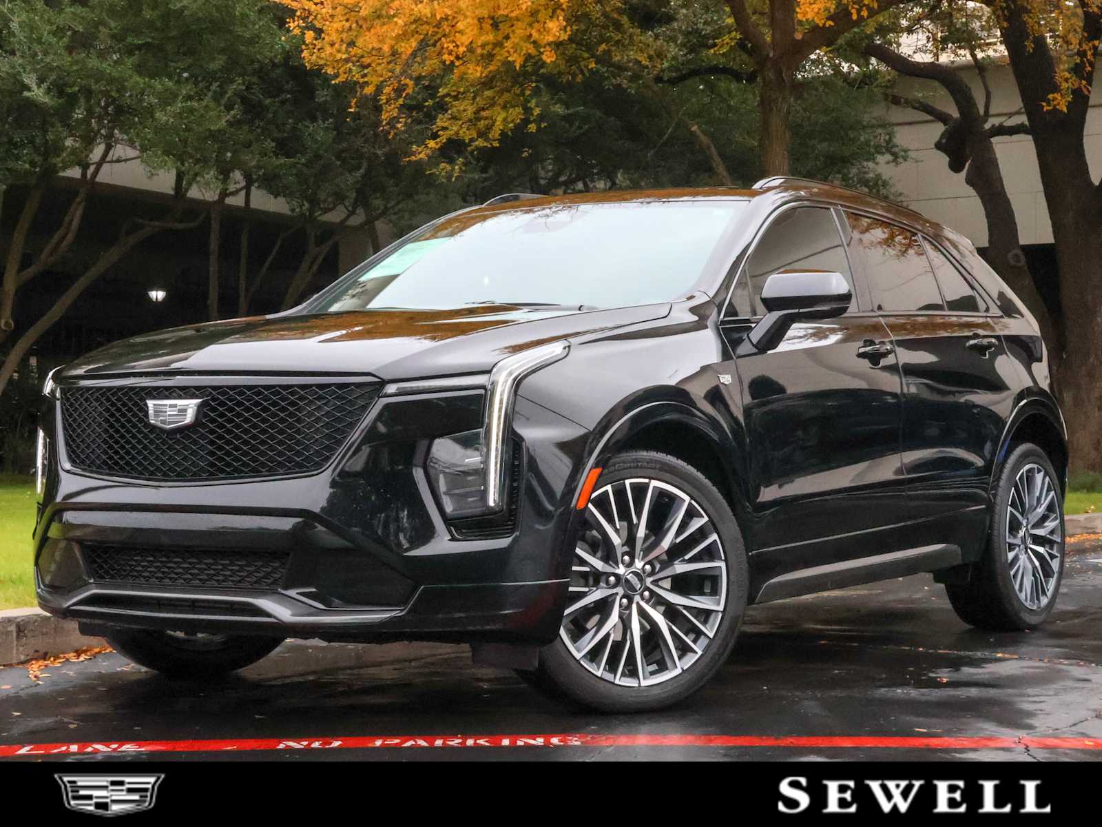 2024 Cadillac XT4 Sport's photo