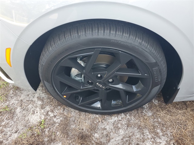 2026 Kia K5 GT-Line photo 4