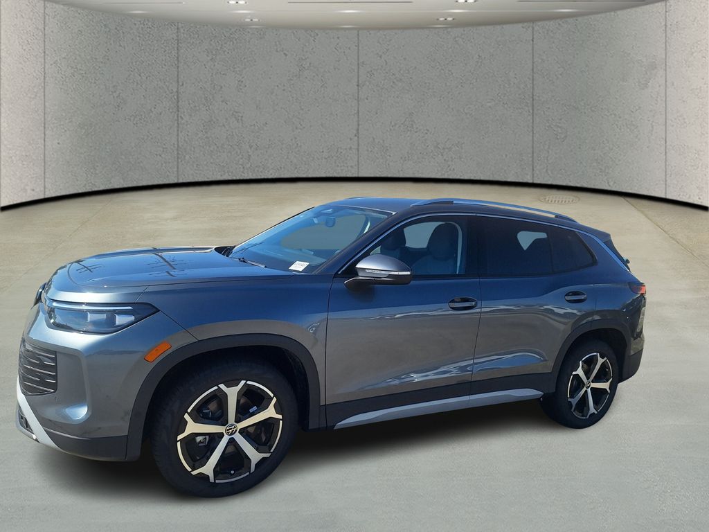 2025 Volkswagen Tiguan SE's photo