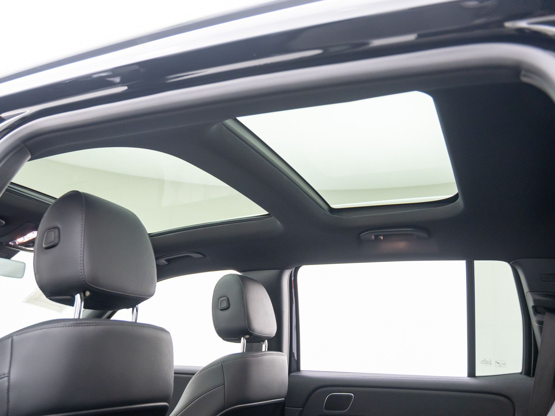 2024 Mercedes Benz GLB 250 4MATIC photo 18