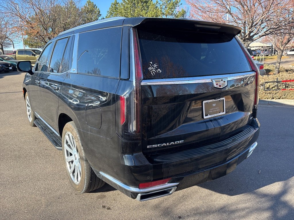 2023 Cadillac Escalade Premium Luxury Platinum photo 2