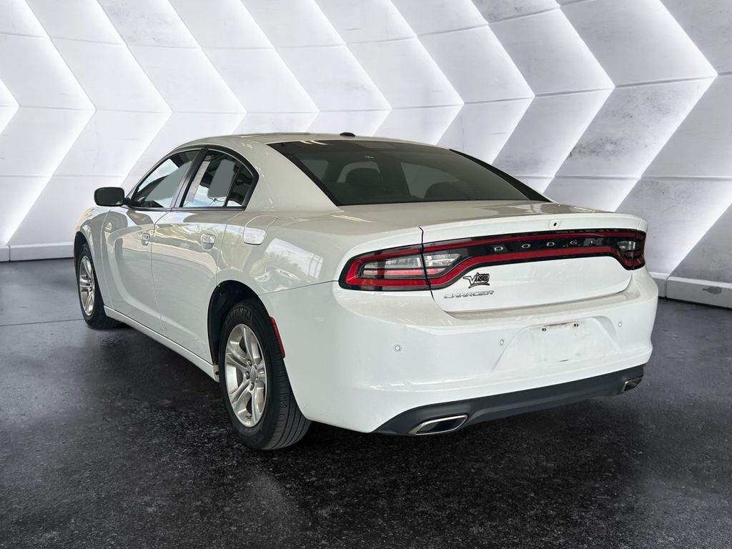 2022 Dodge Charger SXT photo 6
