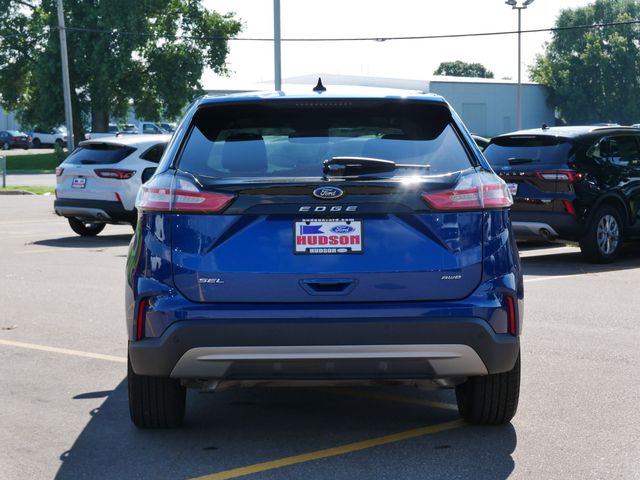 2022 Ford Edge SEL photo 14