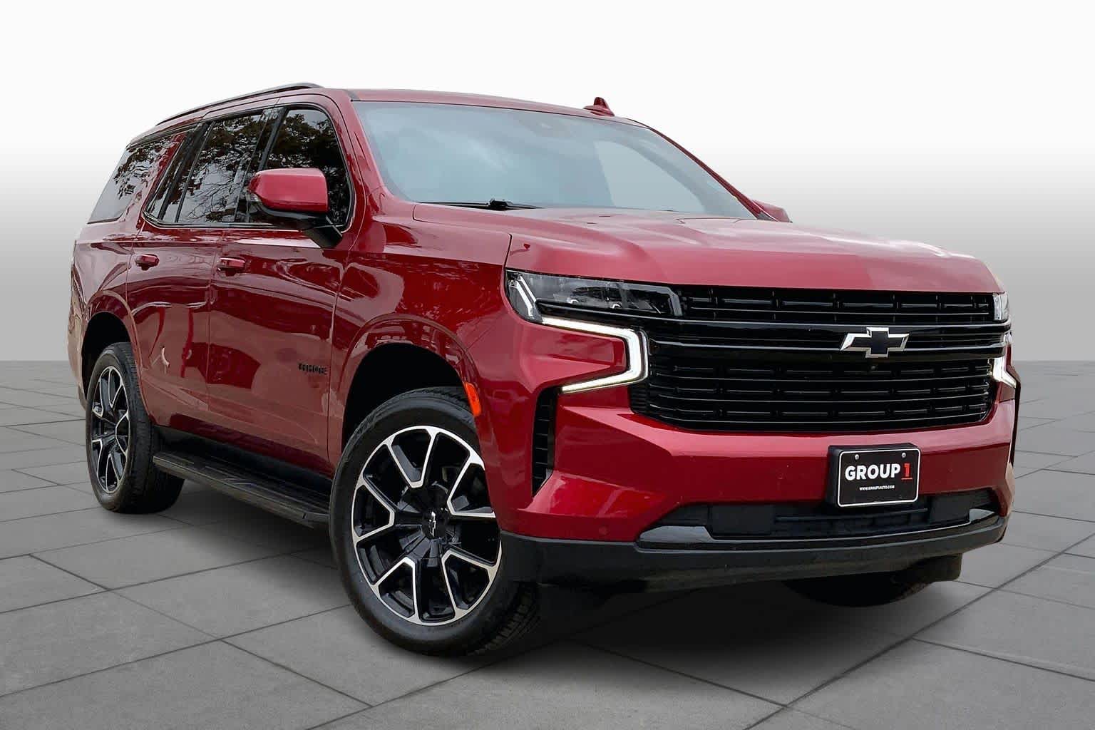 2024 Chevrolet Tahoe RST photo 2