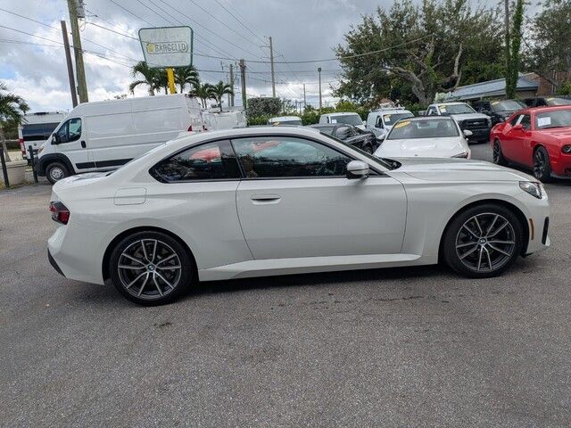 2024 Bmw 230i photo 7