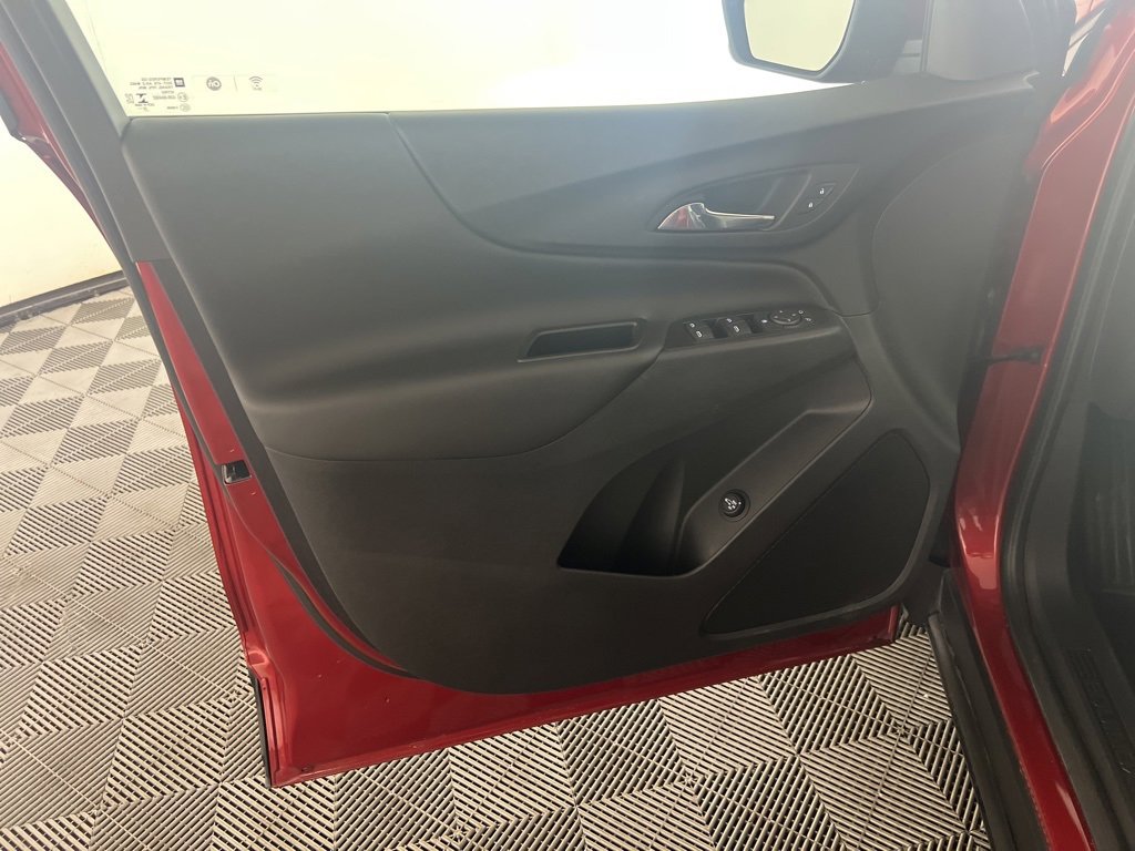 2023 Chevrolet Equinox LT photo 6