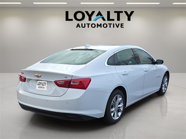 2024 Chevrolet Malibu 1LT photo 4