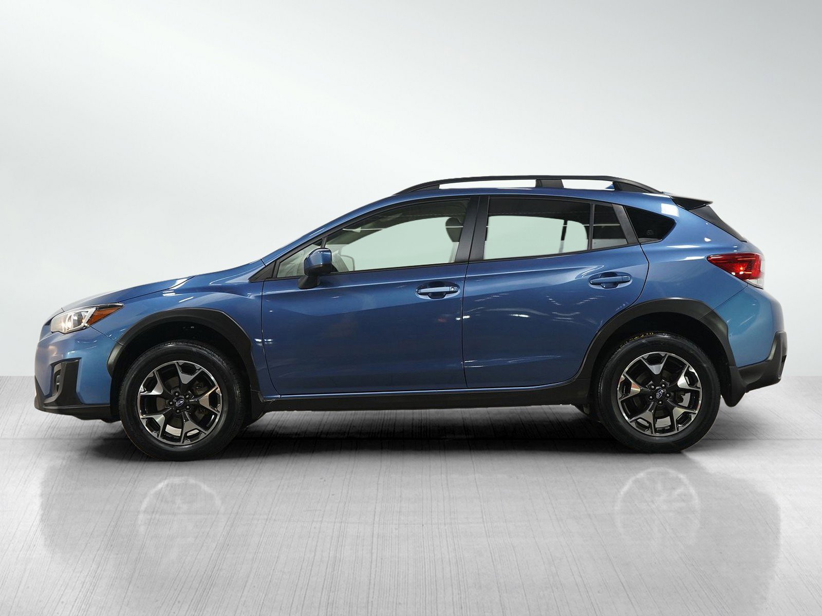 Used 2019 Subaru Crosstrek Premium with VIN JF2GTACC5K8237283 for sale in Burnsville, Minnesota