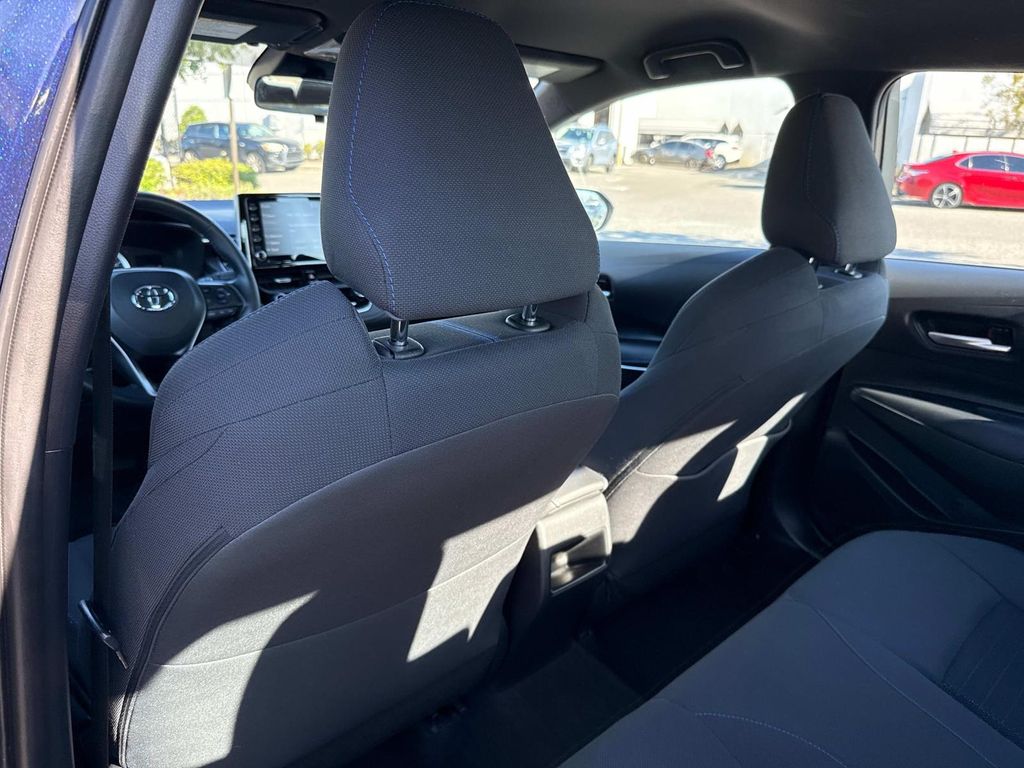 2021 Toyota Corolla SE photo 8