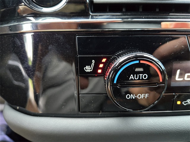 2025 Nissan Pathfinder Rock Creek photo 19
