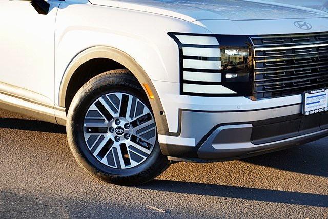 2026 Hyundai Palisade SEL photo 2