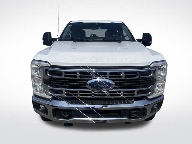 2023 Ford F-250 photo 9