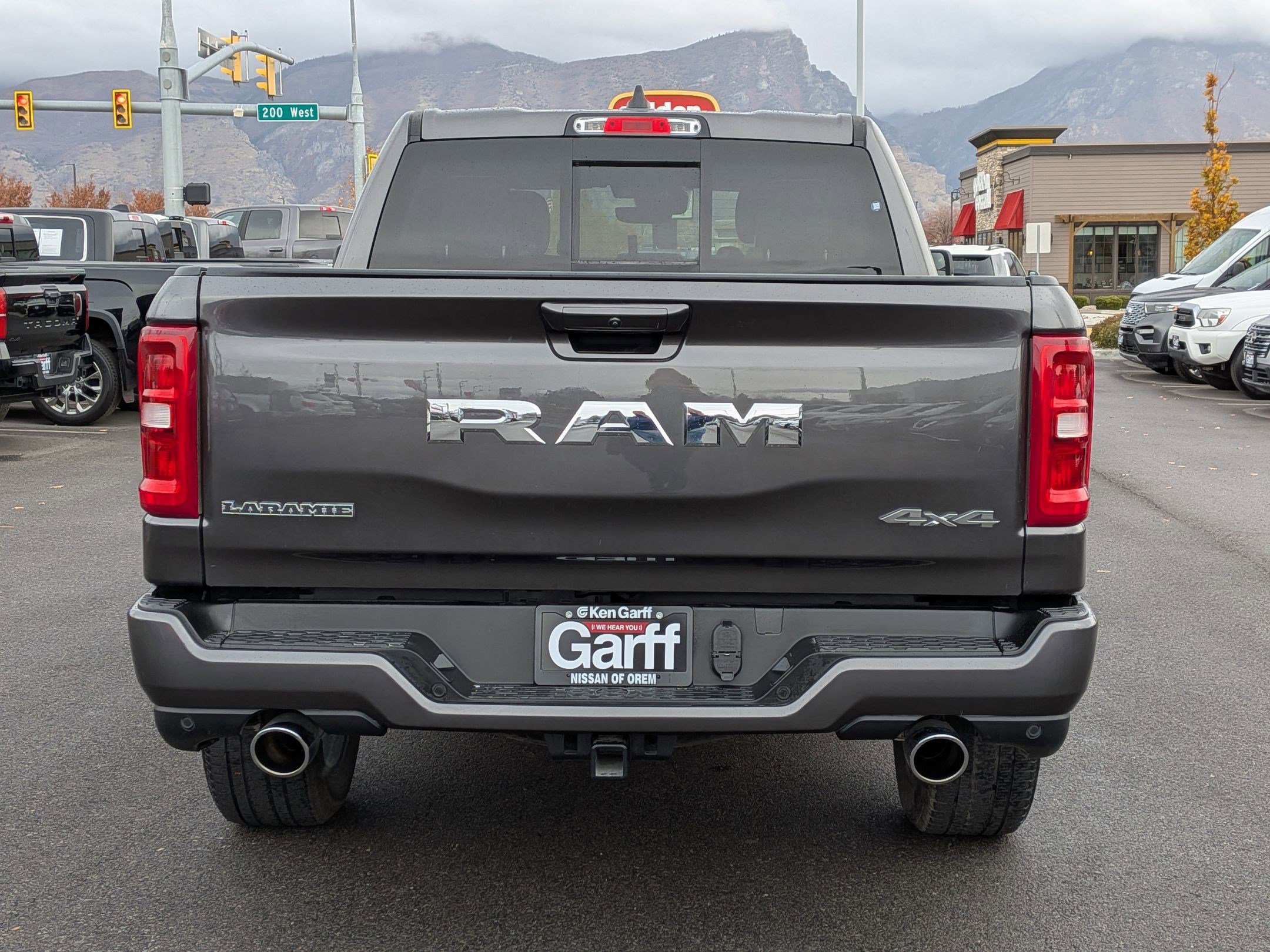 2025 Ram 1500 Laramie photo 4