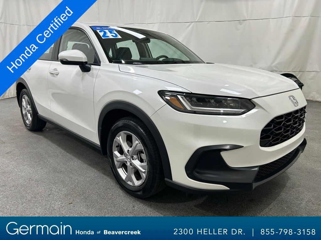 2025 Honda HR-V LX's photo