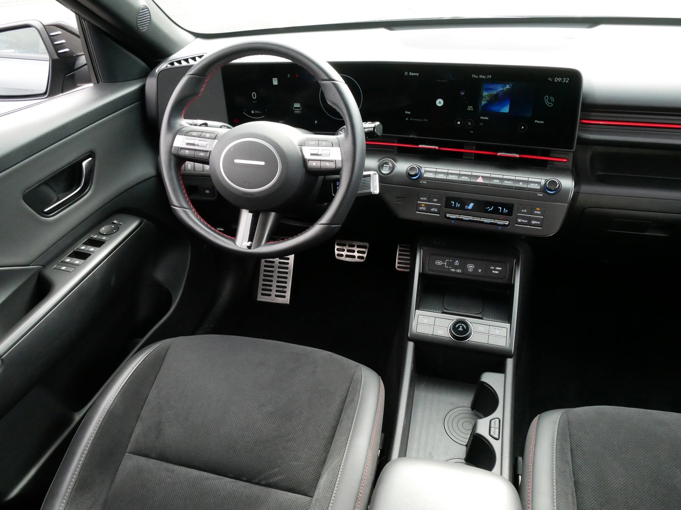 2024 Hyundai Kona N Line photo 9