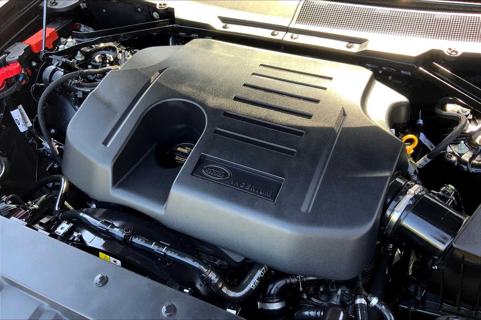 2023 Land Rover Defender X-Dynamic SE photo 57