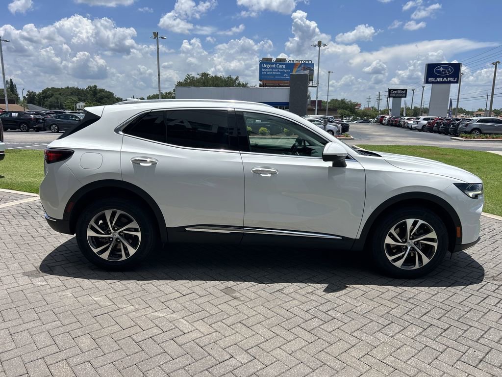 2022 Buick Envision Essence photo 7