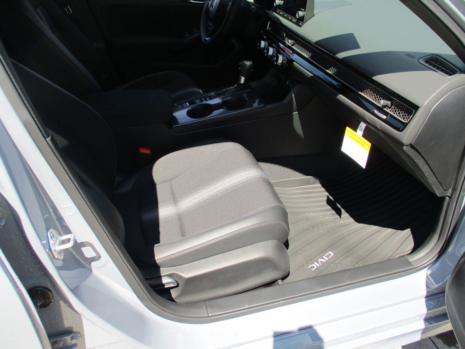 2026 Honda Civic Sport photo 20
