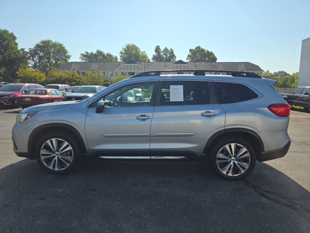 Used 2022 Ice Silver Metallic Subaru Limited image 6