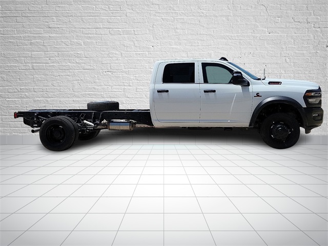 2025 Ram 4500 Tradesman photo 5