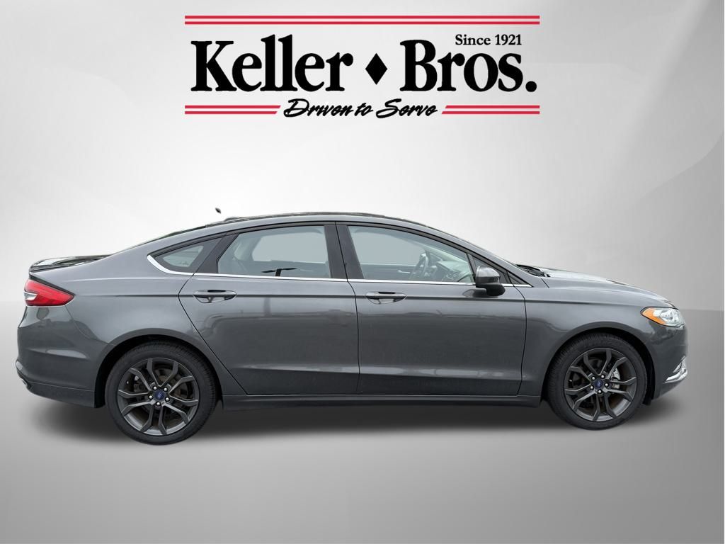 2018 Ford Fusion SE photo 5