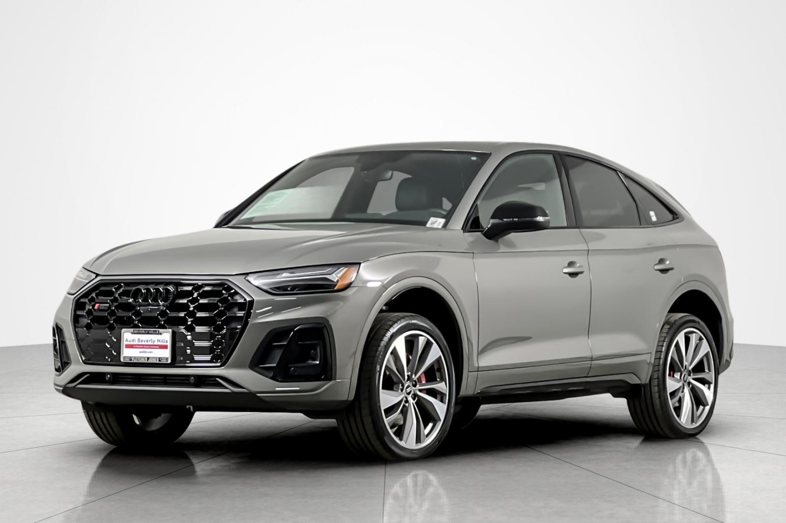 2023 Audi SQ5 Sportback Premium Plus's photo