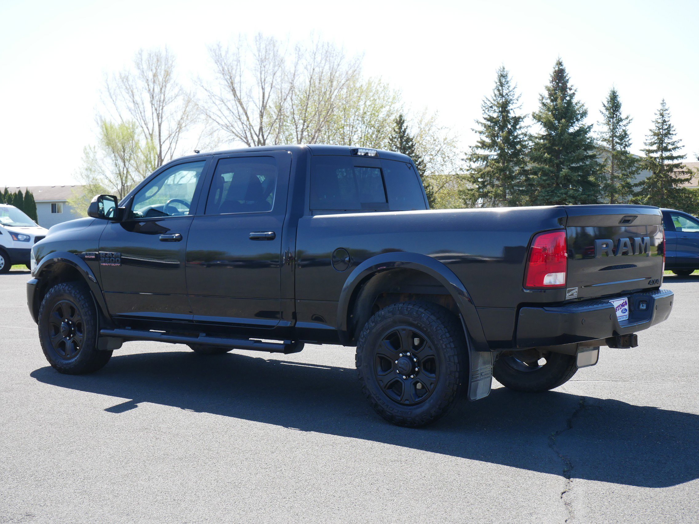 2017 Ram 3500 Big Horn photo 3