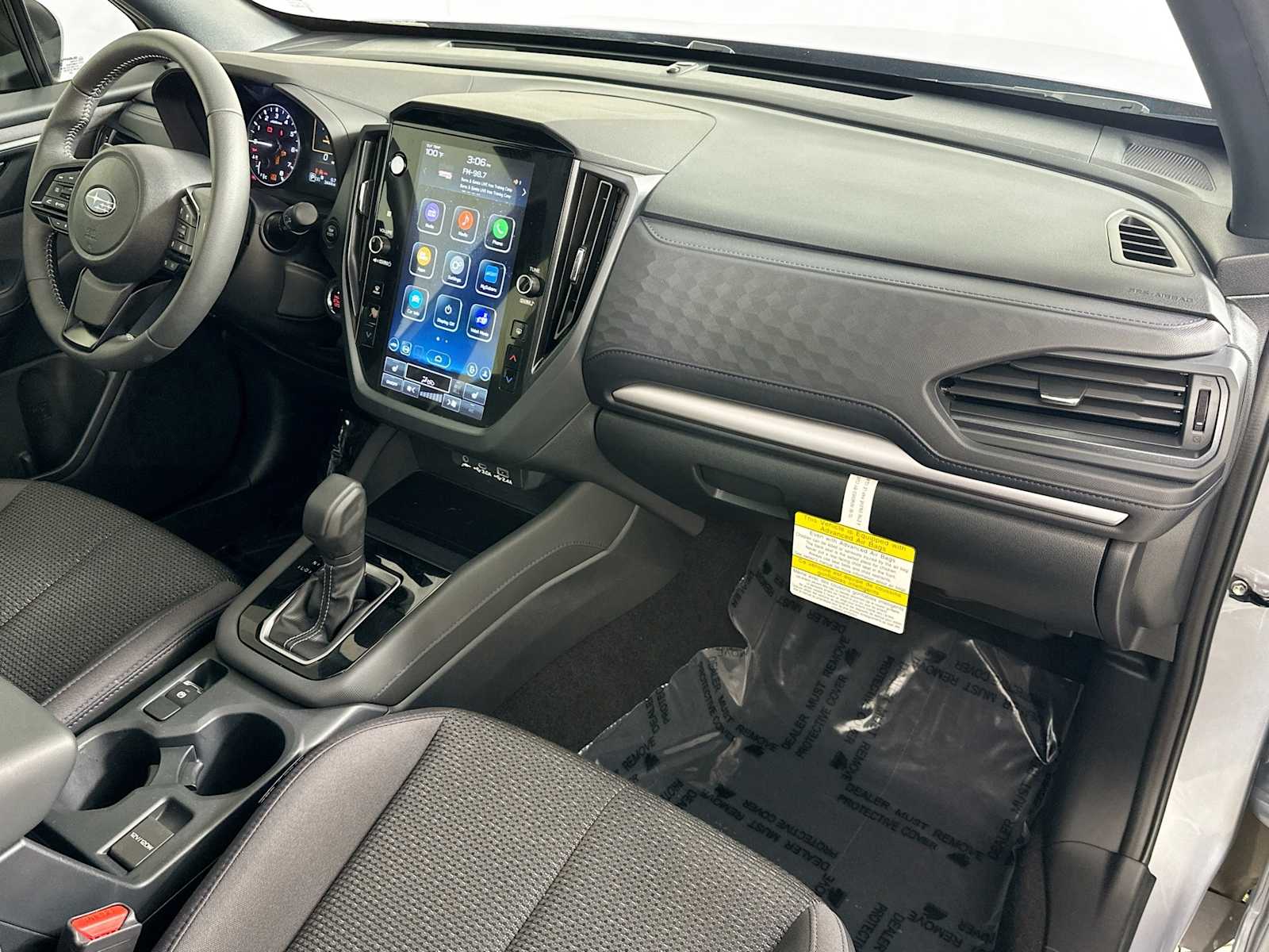 2025 Subaru Forester Premium Base photo 27