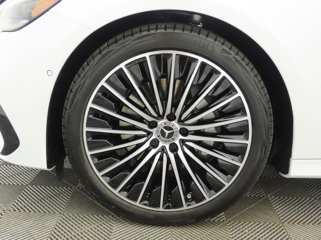 2026 Mercedes Benz E 350 photo 27